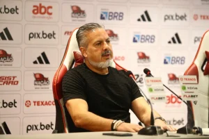 Flamengo define futuro de emprestados hoje e traça plano para 2026