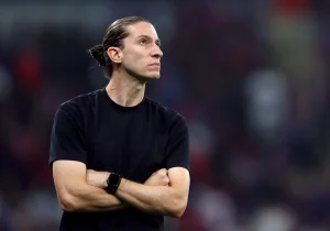 Flamengo luta para manter Filipe Luís até 25 de dezembro