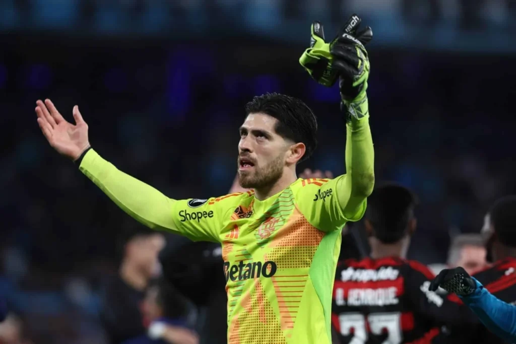 Flamengo pode receber valor recorde com venda de Rossi ao Milan hoje Flamengo pode receber valor recorde com venda de Rossi ao Milan hoje