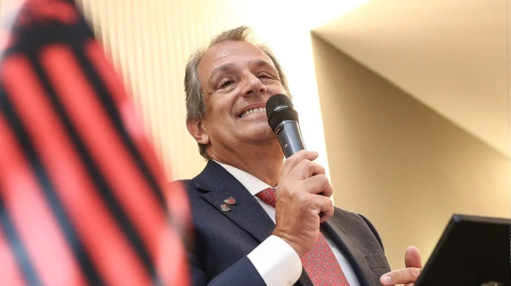 Flamengo anuncia contratação recorde de Paquetá por R$ 260 milhões hoje Flamengo anuncia contratação recorde de Paquetá por R$ 260 milhões hoje