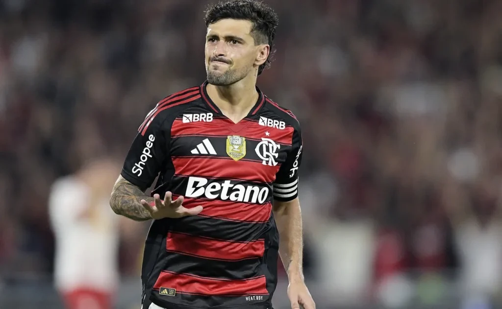Flamengo negocia contratação de Lucas Paquetá por R$ 200 milhões hoje