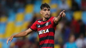 Flamengo agora prioriza contratações de impacto imediato após acerto com Lucas Paquetá
