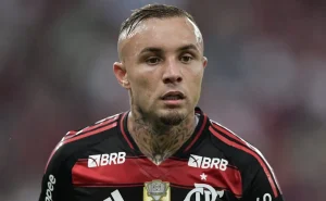 Filipe Luís impede troca de Everton Cebolinha para Corinthians devido a questões financeiras