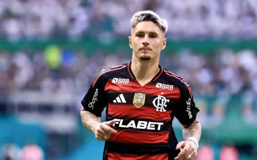 Flamengo: Varela defende Royal com números de alto desempenho
